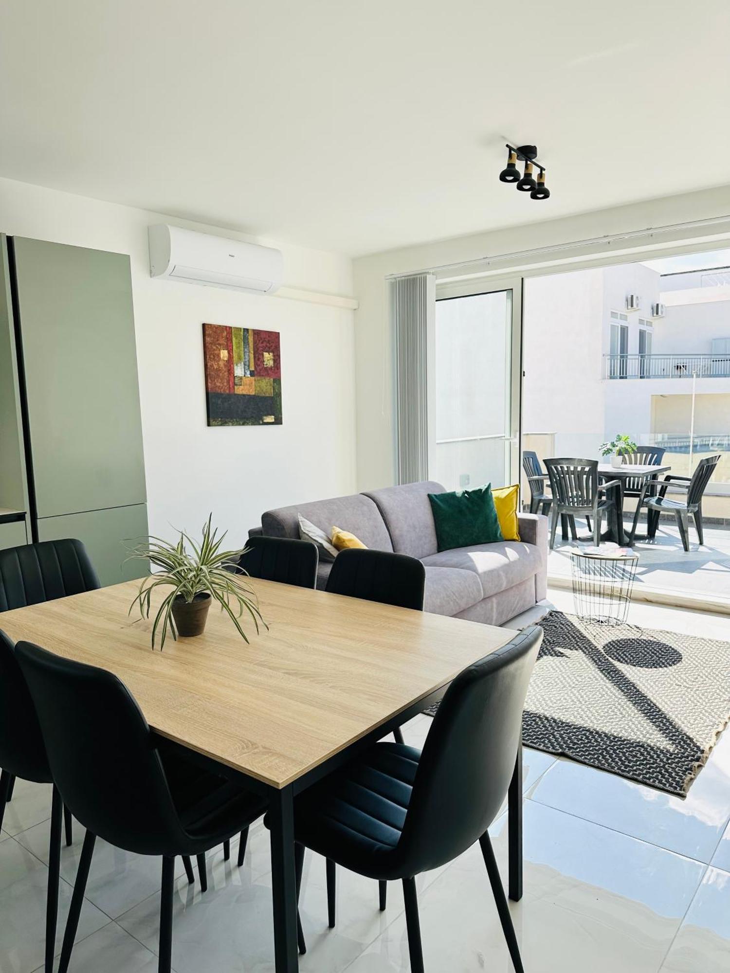 Sliema 2 Bedroom Penthouse エクステリア 写真