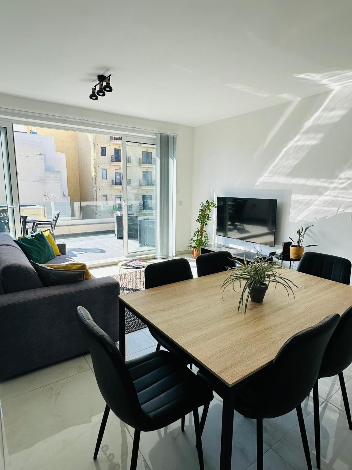 Sliema 2 Bedroom Penthouse エクステリア 写真