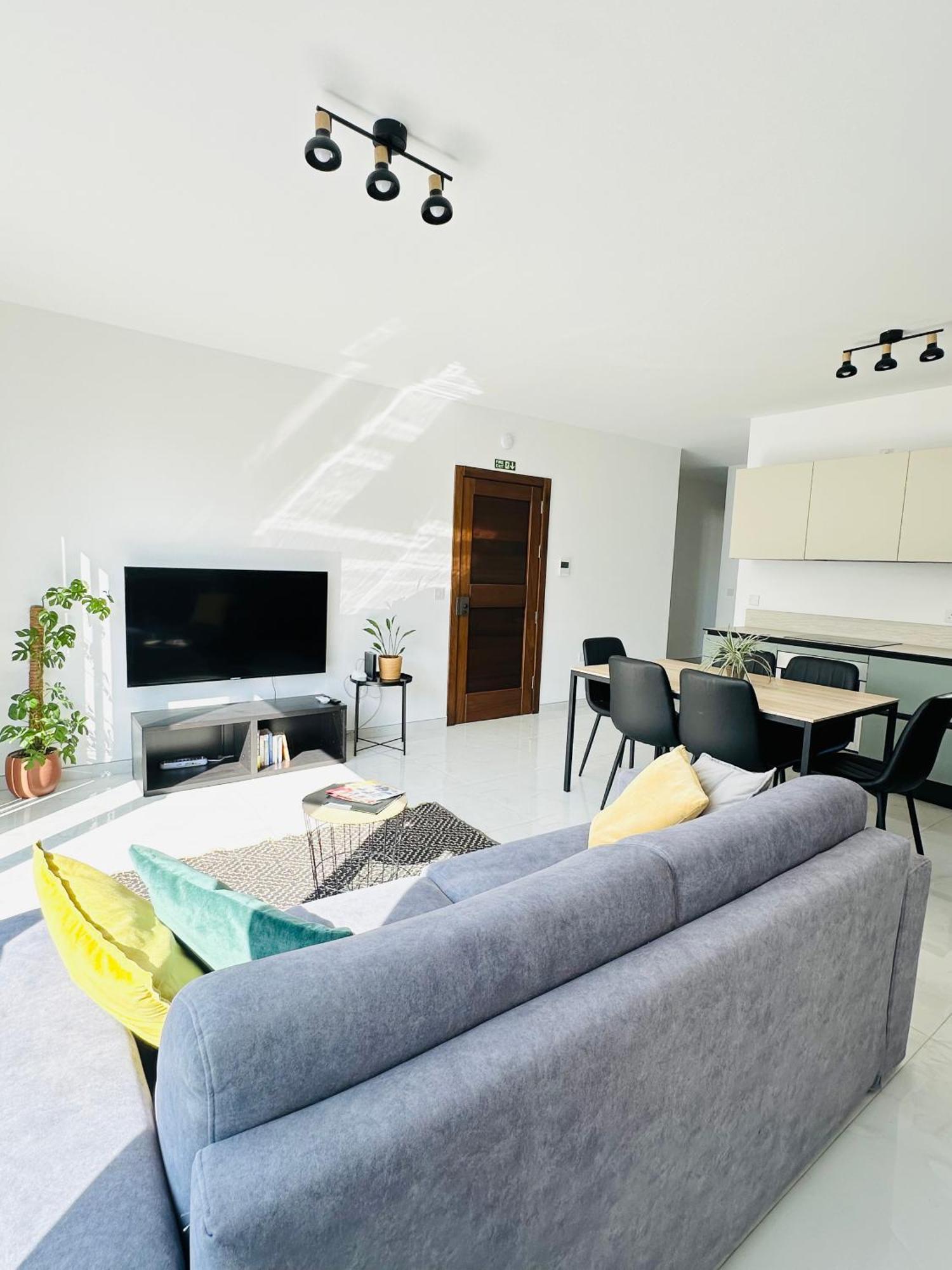 Sliema 2 Bedroom Penthouse エクステリア 写真